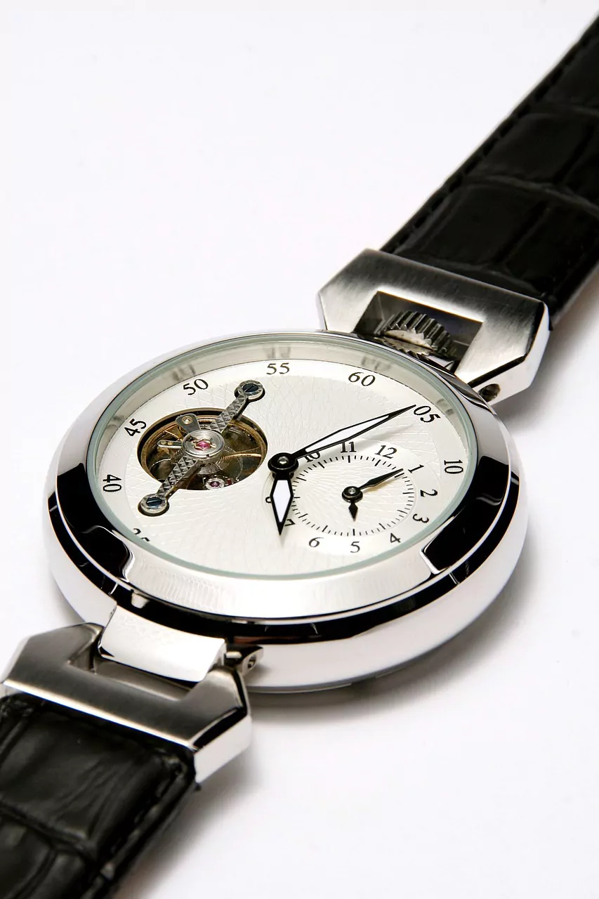 Uhren Ankauf Stuttgart mit einer Designer Armbanduhr